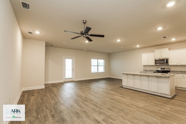 Building Photo - 455 Eagle Lake Wy