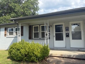 Building Photo - 6204 E Orme St