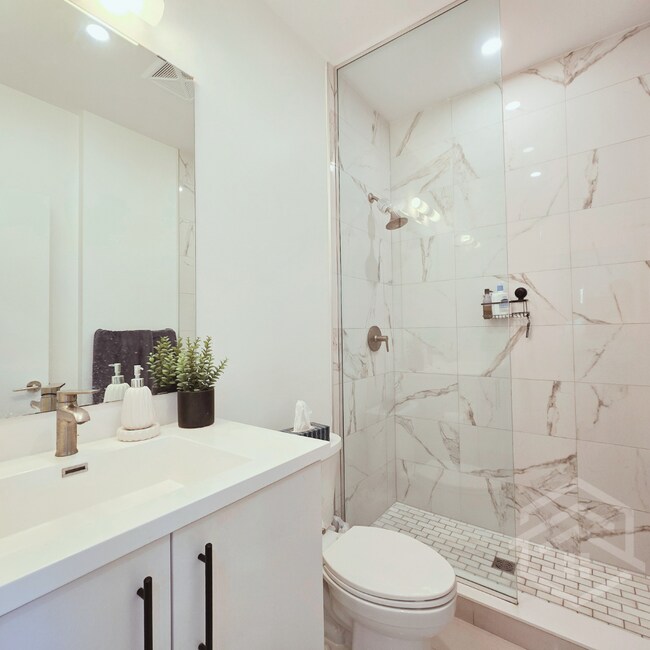 Photo du bâtiment - Experience Urban Luxury at the Station Park-Union Tower