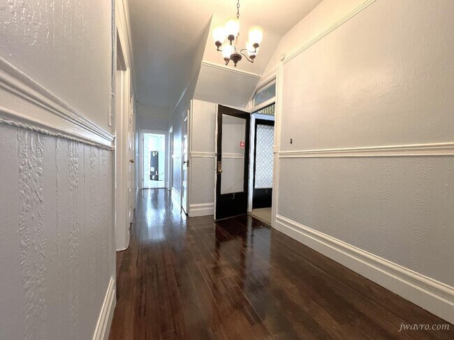 Foto del edificio - 3690 20th St