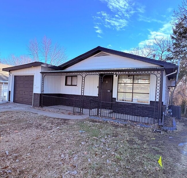 Foto del edificio - 1309 S Ralston Ave