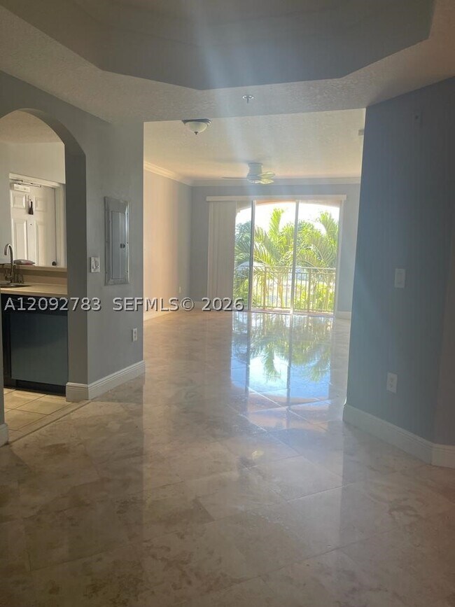 Building Photo - 6670 NW 114th Ave