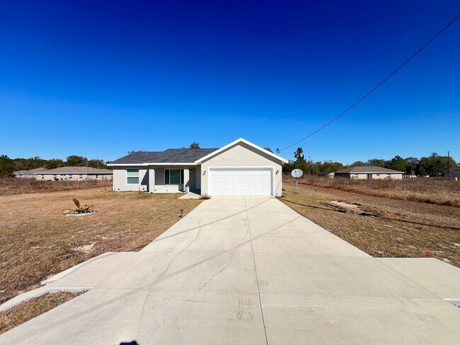 Building Photo - GREAT 3 BD/2BA Home in Ocklawaha!!