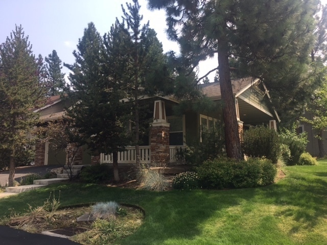 Building Photo - Fully Furnished Home