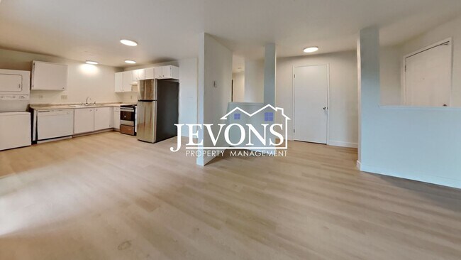 Foto del edificio - 2076 E 56th St