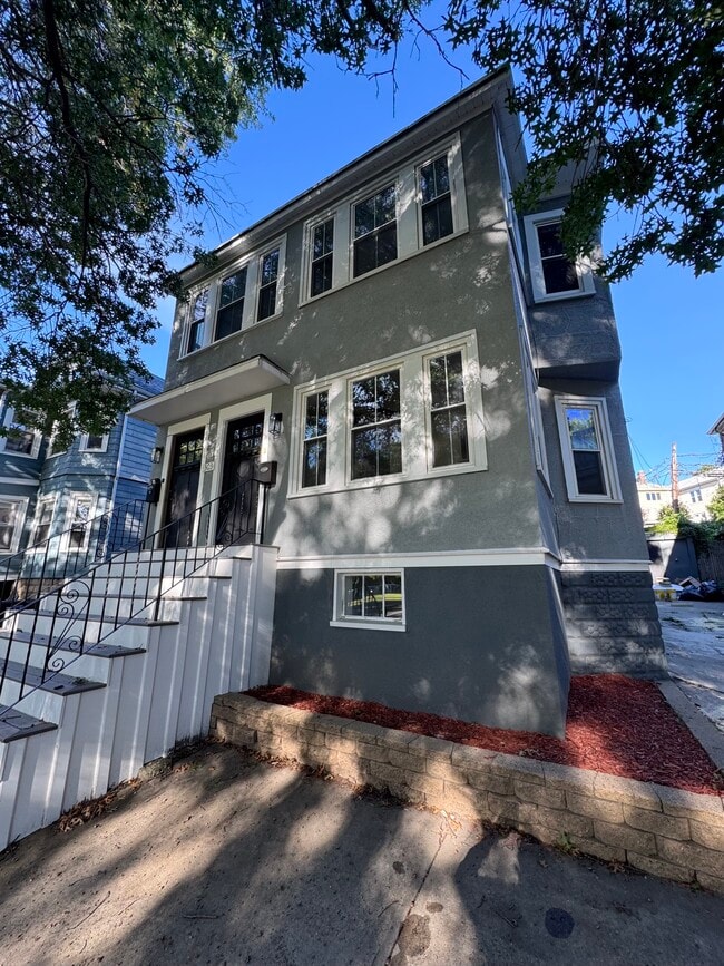 Building Photo - 303 Alewife Brook Pky