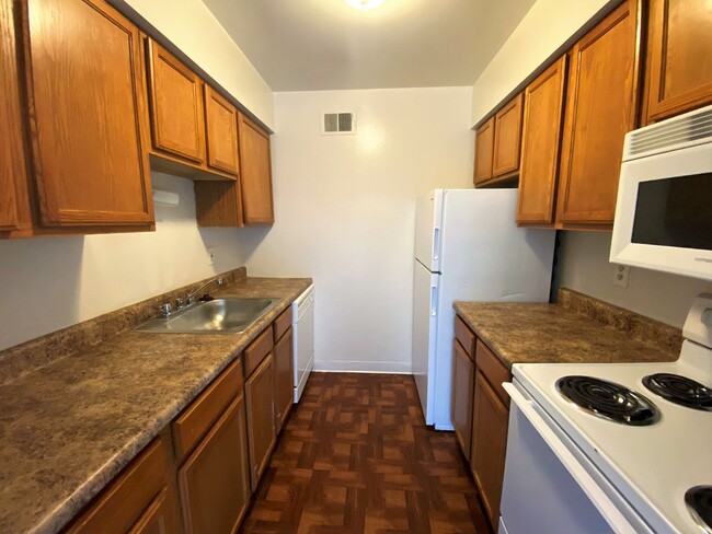 Building Photo - East Liberty - Apartments For Rent In Pitt...