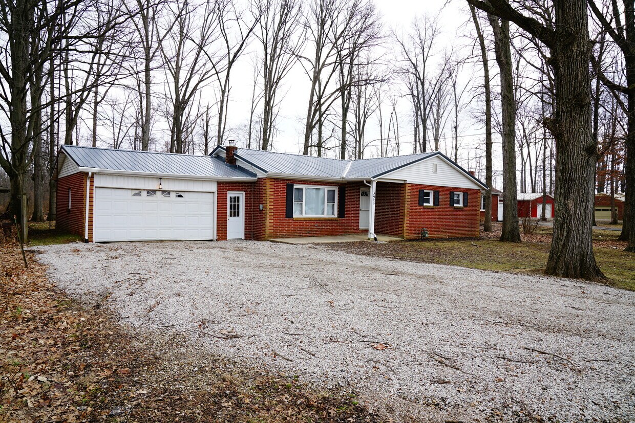 393 S St Rd, Galion, OH 44833 House Rental in Galion, OH
