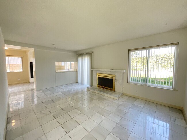 Foto del edificio - 3 Bedroom 2 Bath,