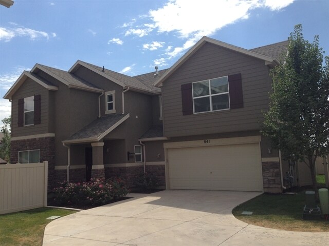 Primary Photo - 841 Wilstead Dr