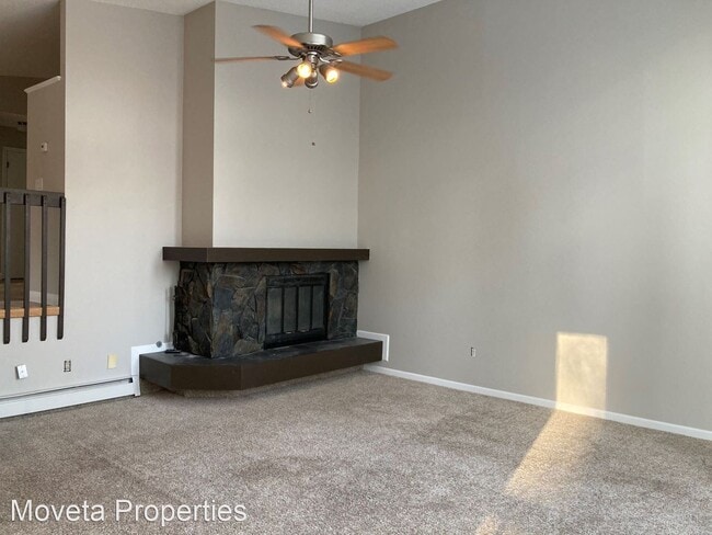 Building Photo - 3 br, 2 bath House - 7237 Foxridge Circle #B