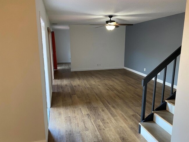 Building Photo - 3726 Silver Lace Lane Unit 0090