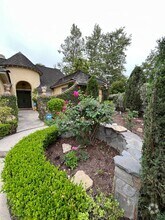 Building Photo - 24112 Country View Dr