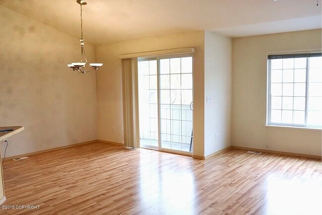 Foto del edificio - 5775 Sapphire Loop