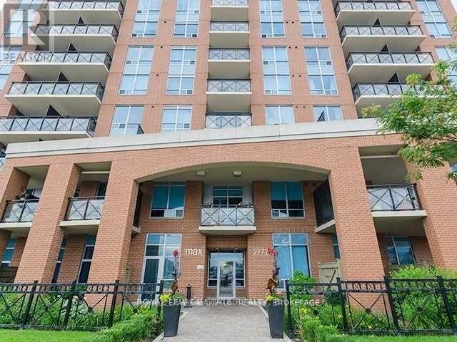 Photo du bâtiment - 2772-2772 Keele St