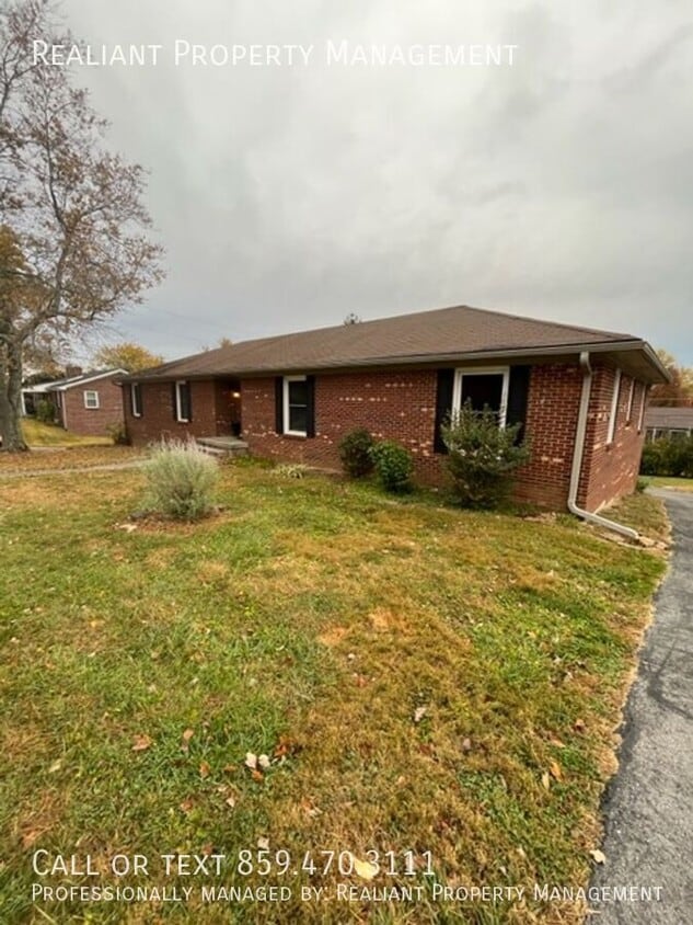 Foto principal - 118 Robin Rd