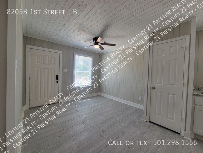 Building Photo - 8205 1st St