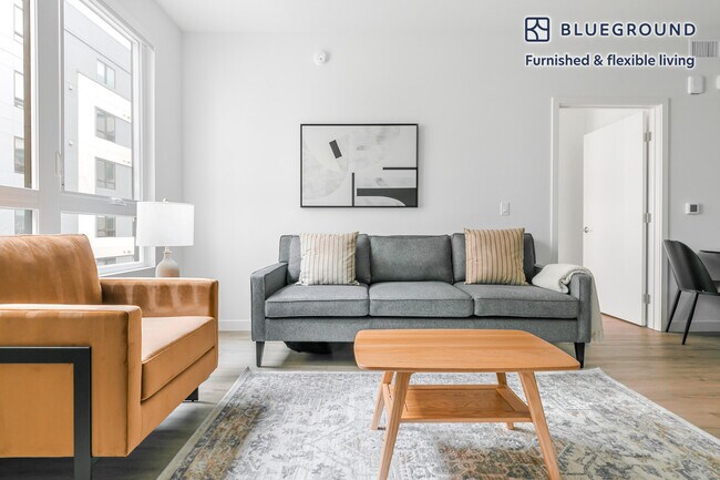 Foto del edificio - 350 Chastain Pl