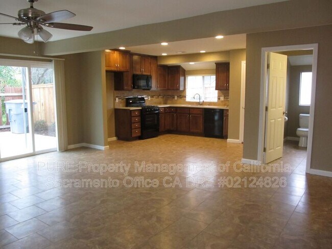Foto del edificio - 8944 Auburn Folsom Rd