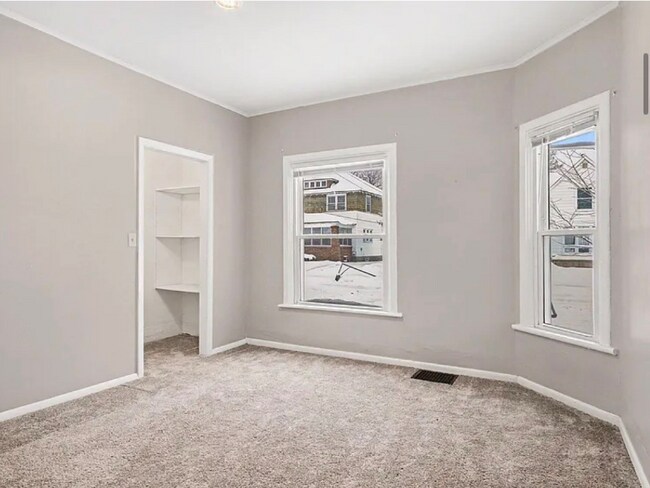 Foto del edificio - 1325 Buffalo Ave NE