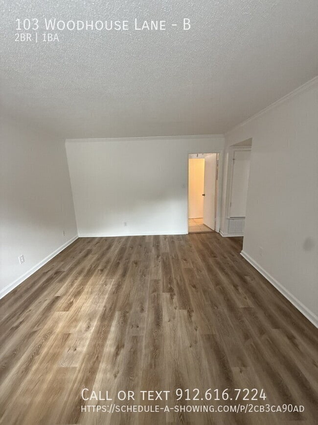 Foto del edificio - 103 Woodhouse Ln