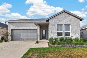 Building Photo - 26615 Coast Redwood Dr