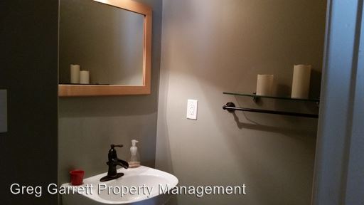 Building Photo - 114 Ellis Dr