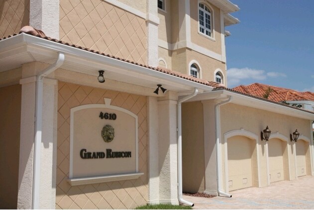 Building Photo - Grand Rubicon