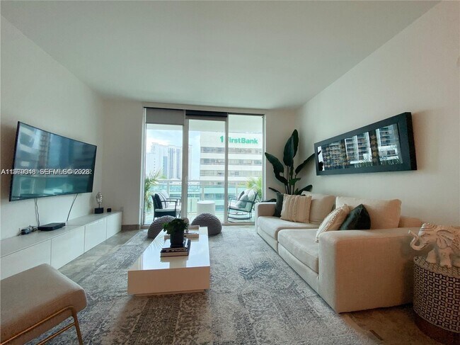 Building Photo - 951 Brickell Ave