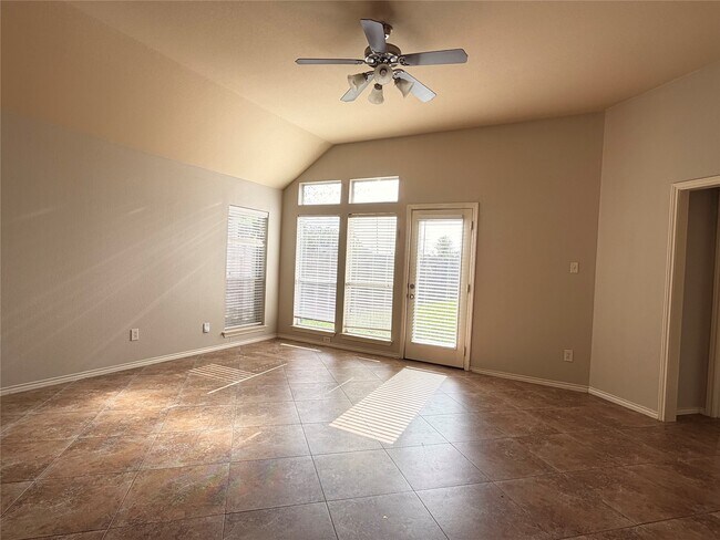 Foto del edificio - 2210 Thorn Berry Creek Ln