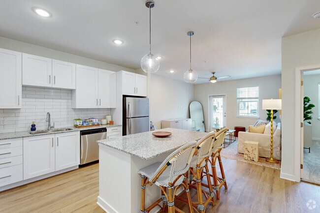 1BR, BA - 735SF - Kitchen/Dinning - Madison Shores