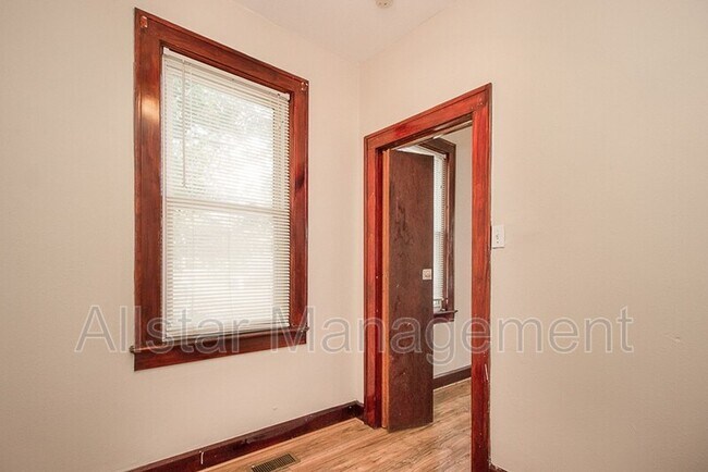 Building Photo - 3639 Bailey Ave