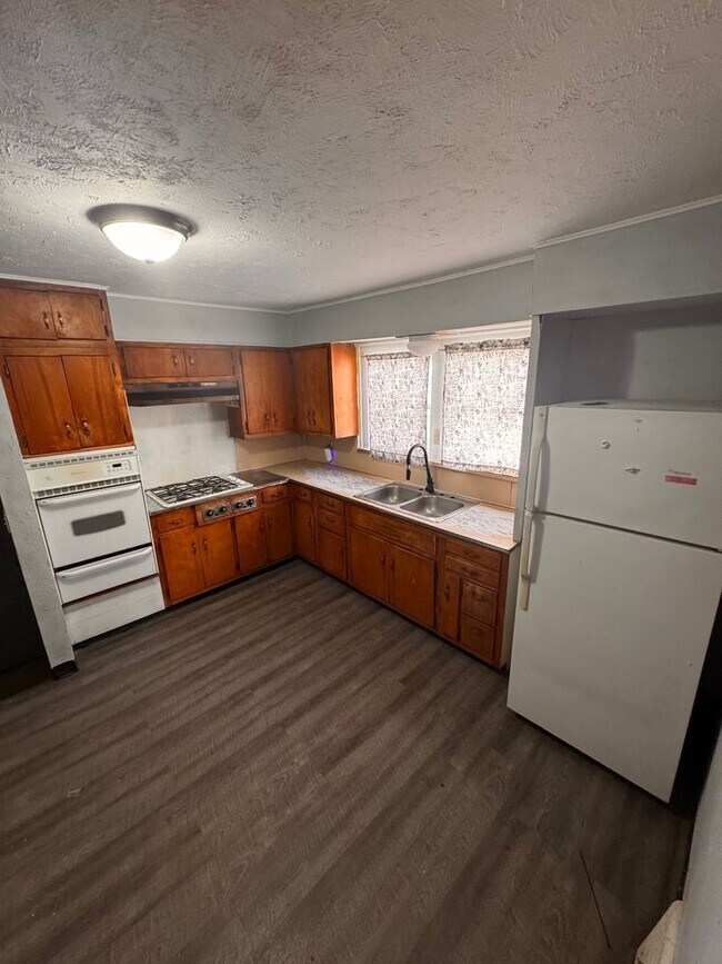 Foto del edificio - 2 Bedroom with Garage