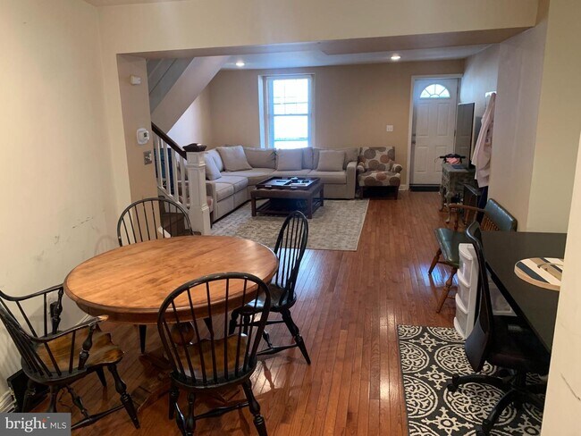 Foto del edificio - 152 Levering St