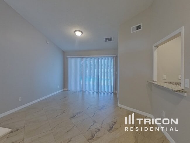 Building Photo - 9542 Pebble Glen Ave