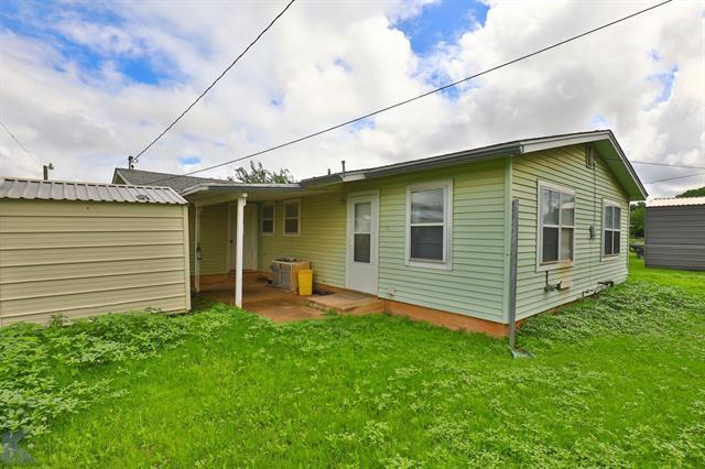 Foto del edificio - 5489 Encino Rd