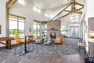 Building Photo - Reserve at West T-Bone