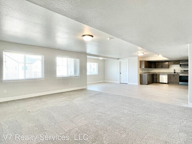 Building Photo - 2 br, 1 bath House - 14079 S. Overwatch Dr.