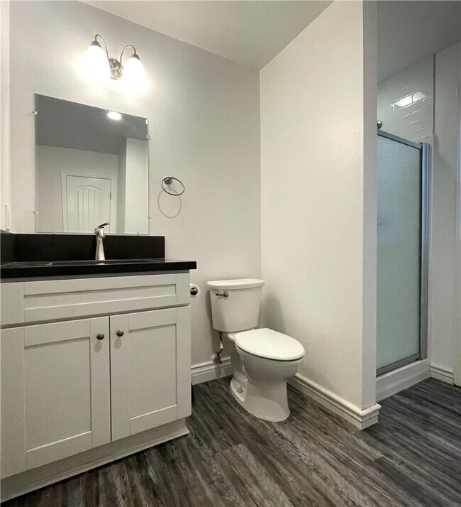 Foto del edificio - 10189 Base Line Rd