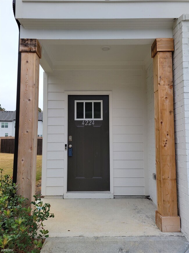 Foto del edificio - 3 br, 2.5 bath Townhome - 4224 Spring Vall...