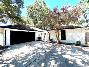 Building Photo - 2719 Tinechester Dr
