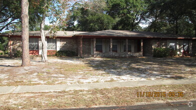 Building Photo - 732 Overbrook Dr