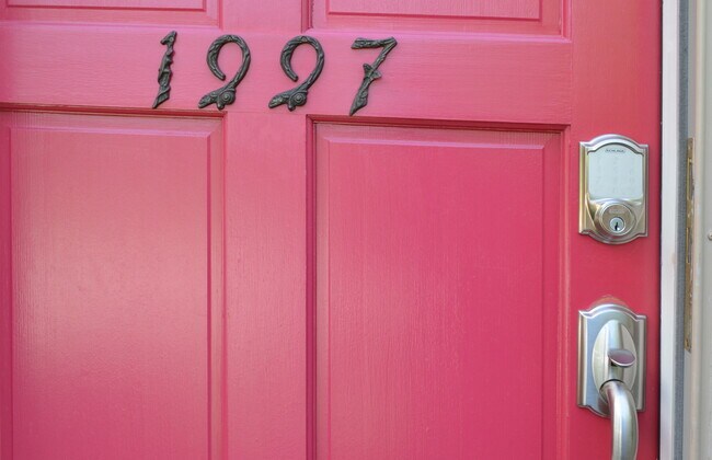 Front door with keypad door lock - 1997 Allegheny Way