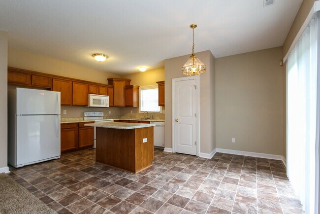 Foto del edificio - 5834 Long Lake Ln.