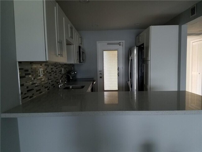 Building Photo - 3100 N Course Ln
