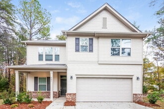 Building Photo - 421 Breezewood Dr