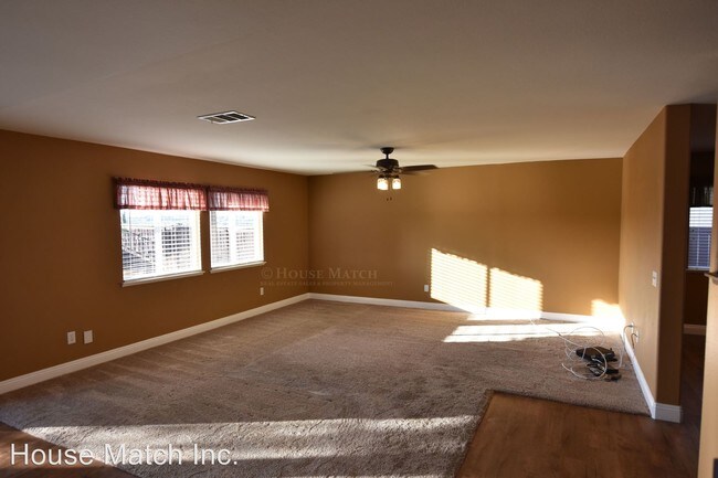 Building Photo - 5 br, 3 bath House - 33626 Abbey Road