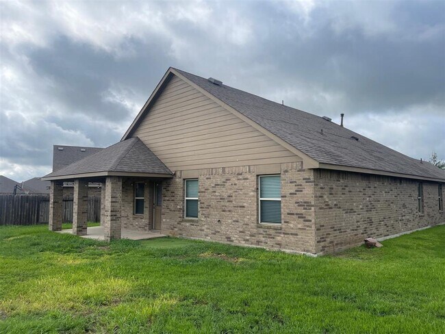 Foto del edificio - 23810 Naples Shore Dr