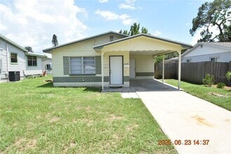 Building Photo - 5124 18th Ave N
