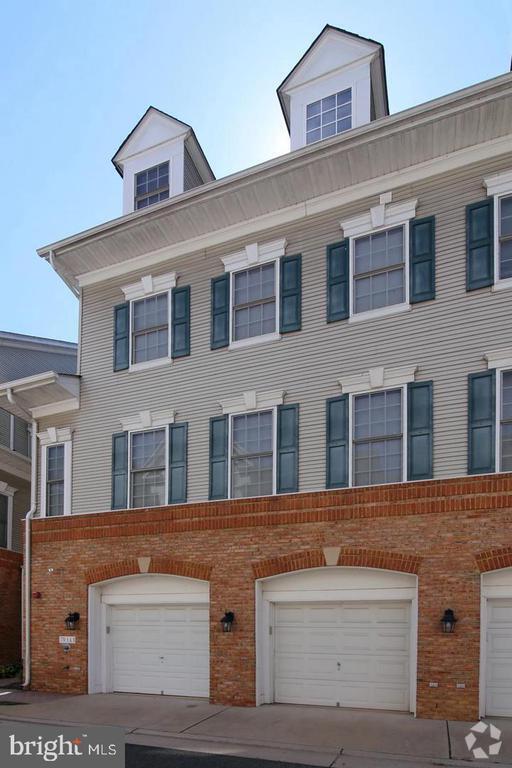 Building Photo - 7751 Milford Haven Dr